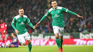 Die hanseaten stehen vor dem duell mit borussia mönchengladbach am samstag um 15.30 uhr auf relegationsplatz 16. Borussia Monchengl Gegen Sv Werder Bremen Live Im Tv Stream Ticker