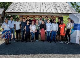 Our laboratories provide everything from blood bank services . E Labs Starter Network Summer Hit Workshop Eit Health