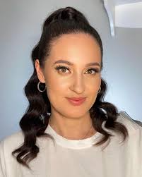 Angelina German's Instagram, Twitter & Facebook