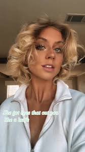 Pretty Legs Go to Heaven Every Time Meaning