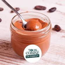 Creme Dessert Au Chocolat Framboises A L Anis Recette En 2020 Dessert Chocolat Recette Cyril Lignac Recette Creme Dessert