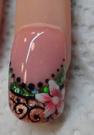 Sehen sie sich die besten gelnägel bilderl auf den bildern unten an und wählen sie ihre eigene! Bild Gelnagel Mit Glitzer Und Kringel Nageldesign Modellage Anleitungen