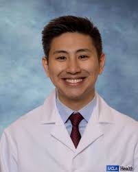 Drs. Lauren Calvert, Maegan Lu, Desmond Lowe, and Laura Lowe getting into  the #holiday spirit