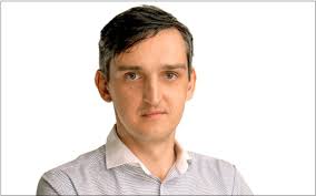 Byznys s mobily miliardáře Vacka klesl téměř o 1,5 miliardy