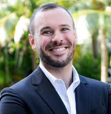 5415 Northland Drive Unit 304