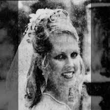 Michelle Lasiter's Instagram, Twitter & Facebook