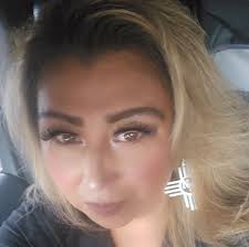 Pamela Michelle Carnell added a...