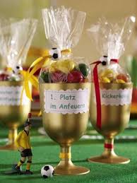 Fussballparty Give A Way Pokale Wunderweib Kindergeburtstag Fussball Fussball Party Fussball Geburtstag