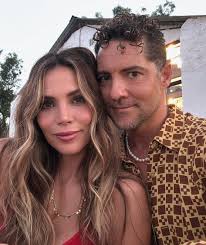 David Bisbal siempre se muestra romántico con su novia