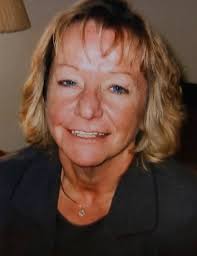 Delores Barnes's Instagram, Twitter & Facebook