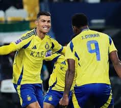 🤩🎮 Jhon Duran: “It feels like I'm playing FIFA Career Mode... I'm celebrating goals with Cristiano Ronaldo.”