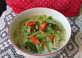 Bahan utama masakan sayur lodeh biasanya terong. 14 Resep Sayur Lodeh Dengan Berbagai Variasi Yang Bisa Anda Coba