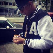 Jon z & darell] soldado de barrio, de caserio donde aprendí a josear y joderme por lo mio real g4 life, siempre arisco, juego vivo que hay. Alex Realg4life Alex Rg4l Twitter