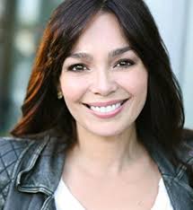 Breaking In Series: Elaine Del Valle "More Than A Great Smile"