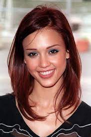 23 Early 00s Makeup Trends You Forgot You Were Obsessed With Dark Red Hair Color Dark Auburn Hair Hair Color Auburn