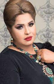 وقالت الشعیبي في مقطع فیدیو نشرته، إن رجلي ابنتها مصابتان بحروق، ولا تستطيع المشي الإ بمساعدة أبيها، وطالبت متابعيها بالدعاء لابنتها بالشفاء. Ø¨Ø§Ù„ØµÙˆØ± Ø¥Ø³ØªÙˆØ­ÙŠ Ù…Ù† Ù‡ÙŠØ§ Ø§Ù„Ø´Ø¹ÙŠØ¨ÙŠ Ø£Ø¬Ù…Ù„ Ø§Ù„ØªØ³Ø±ÙŠØ­Ø§Øª Ø£Ù†ÙˆØ«Ø© Ounousa Ù…ÙˆÙ‚Ø¹ Ø§Ù„Ù…ÙˆØ¶Ø© ÙˆØ§Ù„Ø¬Ù…Ø§Ù„ Ù„Ù„Ù…Ø±Ø£Ø© Ø§Ù„Ø¹Ø±Ø¨ÙŠØ©