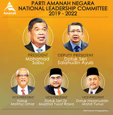 Pemuda parti amanah negara (amanah) mengingatkan parti keadilan rakyat (pkr) agar tidak hipokrit dan berlidah bercabang. Bernama Parti Amanah Negara National Leadership Committee 2019 2022