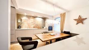 Sie kommen in der küche und im wohnbereich sehr gut zur geltung. Gardinen Am Kuchenfenster Tipps Und Ideen Fur Vorhange In Der Kuche Kuchenfinder