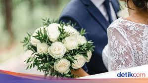 Jun 28, 2021 · meskipun kamu mungkin memerlukan dana iuran yang lebih besar untuk ini. Pengantin Ini Sajikan Makanan Sesuai Isi Amplop Tamu Di Pesta Pernikahannya