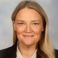 100+ "Ainslie" profiles