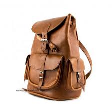 Mereka mewujudkan rasa kedudukan klasik dan stabil dalam lelaki atau dalaman. Ransel Kulit Buatan Tangan Berwarna Cokelat Cognac Dengan Lapisan Buy Buatan Tangan Kulit Ransel Di Cognac Warna Coklat Dengan Lapisan Buatan Tangan Kulit Ransel Di Cognac Warna Coklat Dengan Lapisan Buatan Tangan Kulit