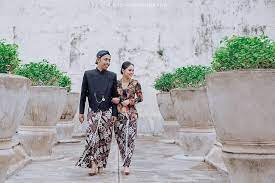 We did not find results for: 10 Foto Prewed Epic Bertema Jawa Bikin Kalian Terlihat Bak Bangsawan