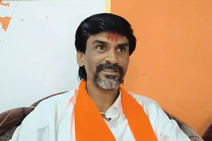 मनोज जरांगे का ऐलान, मराठा समाज बंधुओं के साथ मुंबई में करेंगे आरक्षण की मांग | Manoj Jarange announced that he will demand reservation in Mumbai along with his Maratha community brothers
