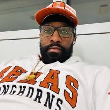 🤘🏾BenLo🤘🏾 (@LBennett88)