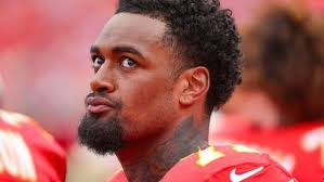 3 thoughts on “Josh Simmons’ Injury Raises Concerns for His Future with the Chiefs”