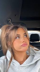 Jennifer Torre's Instagram, Twitter & Facebook