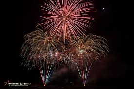 Was vor langer zeit begann, gehört auch heute noch so untrennbar zum mittelrheintal wie sein wein: Abgesagt Koblenz Rhein In Flammen Feuerwerk Fanpage De