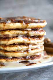 I shared my cranberry almond oatmeal (gluten. Cinnamon Roll Greek Yogurt Pancakes Running With Spoons