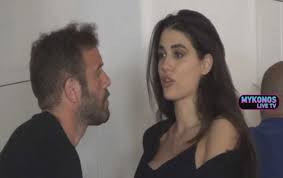 Σπούδασε οικονομικά στη σκωτία όπου ολοκλήρωσε και τις μεταπτυχιακές. Mykonos Eklepse Thn Parastash H Syntrofos Toy Nikoy Pappa 8ema Syzhthshs H Kallonh Video