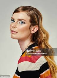 1.673 Blank Face Profile Stock Photos, High-Res Pictures, and Images