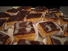 Gateau Hongrois حلوة الطبقات رائعة المذاق والشكل محبوبة الجزائريين Youtube En 2020 Recette De Gateau Algerien Dessert Gateau Hongrois