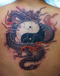 Tatouage Yang Yin Avec Des Dragons Tatouage Yin Yang 21 06 2016 Baby Dragon Tattoos Small Dragon Tattoos Dragon Tattoo