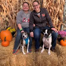 Meet Melanie Bushman! She is a Registered Veterinary Technician and Doctor  Coordinator. Our team turns to Melanie to organize the cases coming into  the hospital. She also serves as a liaison among