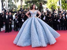 Michael cinco was born on august 27, 1971 in philippines (49 years old). Vogue Me Reviews Michael Cinco Ss2020 Fashion Forward Dubai