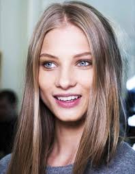 Chatain Clair Cendre Coloration De Cheveux Couleur Cheveux Chatain Cheveux Chatains Couleur Cheveux Tendance