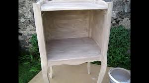 Repeindre un meuble n'a rien de compliqué et c'est une manière de redonner une nouvelle vie à vos (vieux) meubles. Comment Repeindre Un Meuble Relooking Chambre Enfant Petit Budget Tuto Pour Les Nuls Youtube