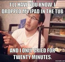 Why Markiplier Why Lol This Should Become A Meme Xd Poor Thing I Felt Bad In That Vid Markiplier Markiplier Memes Darkiplier