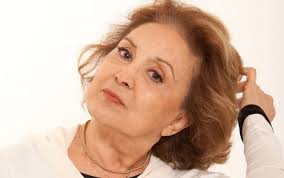 A atriz eva wilma, em entrevista ao programa roda viva que foi ao ar nesta segunda (20), contou sobre a vez em que brigou em português com o diretor britânico alfred hitchcock. Atriz Eva Wilma E Diagnosticada Com Cancer De Ovario Jovem Pan