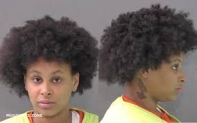 Denae Francis's Instagram, Twitter & Facebook