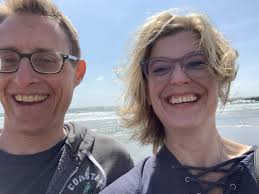 Shana Bombrys and Keith Simons's Wedding Website