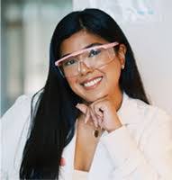 Tina Elie's Instagram, Twitter & Facebook