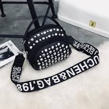 1,007 tas wanita 2020 products are offered for sale by suppliers on alibaba.com, of which handbags accounts for 29%, messenger bags. Tas Wanita Murah Sling Bag Fashion Jual Produk Terbaru Agustus 2020 Blibli Com
