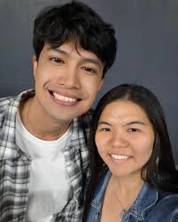 frost sandoval · 415K threads