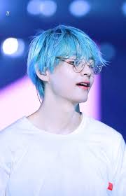 Kim Taehyung World Tour Bts 2019 Love Yourself World Tour Credits By Thlc Edit By Cglassend Bts Taehyung V Kimtaehyung W Taehyung Kim Taehyung Kim