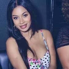 Sa brule 🔥 entre Mme Mvemba Coco...