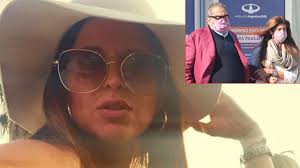 Disputa rocambolesca, sara stewart brown, ex de lanata, apuntó a los violadores por el nombre de la banda y fueron tendencia. Enamorada La Novia De Lanata Conto Intimidades De La Relacion Espectaculos Elonce Com